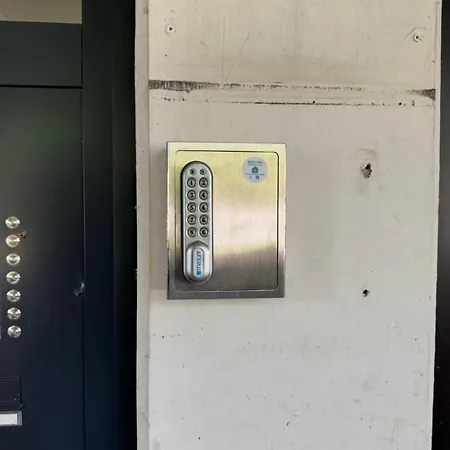 Deluxe Porta *